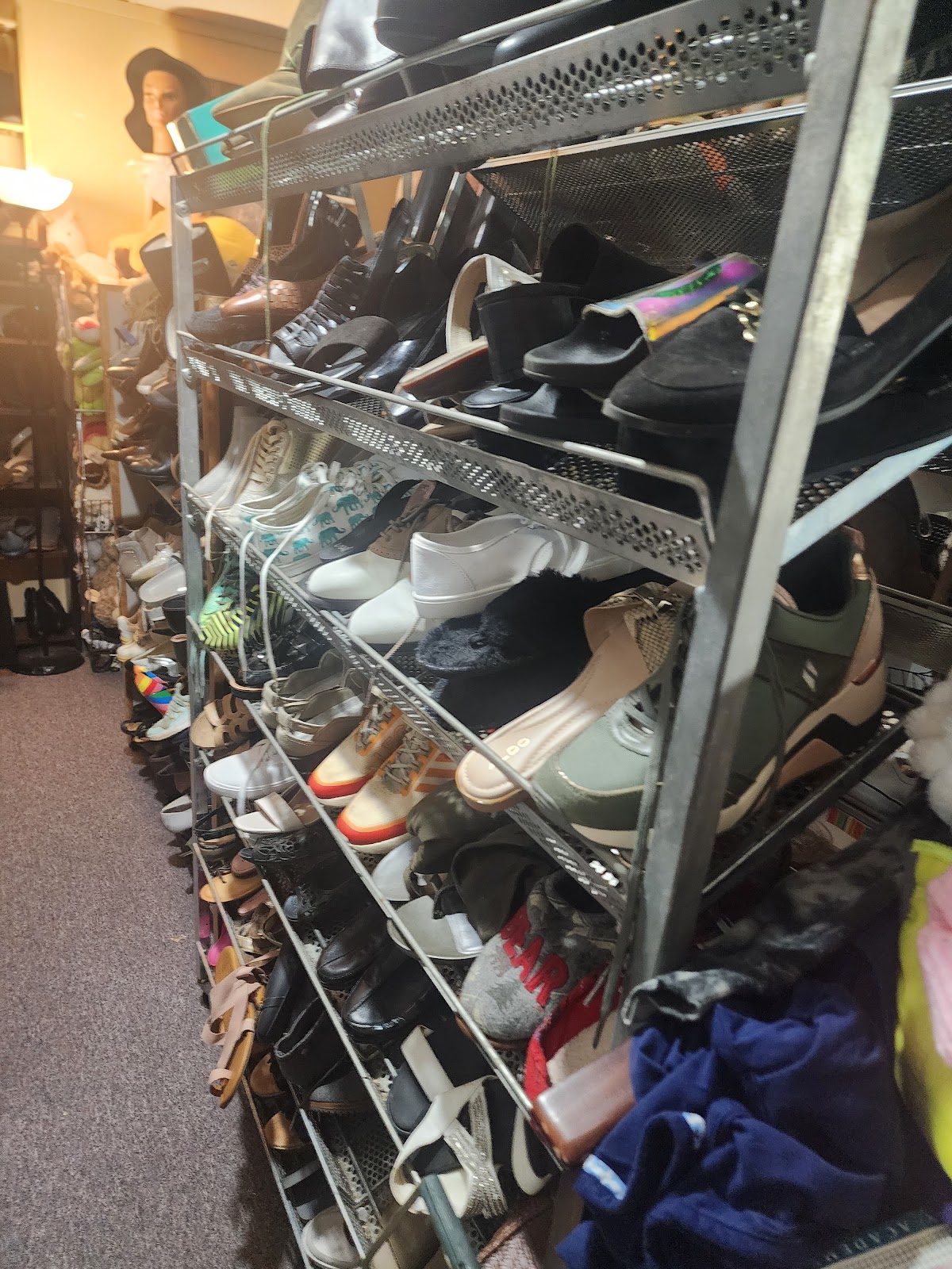 Preloved Treasure in Willow Spring