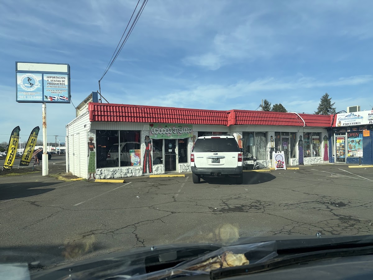 Cece’s Styles in Hillsboro