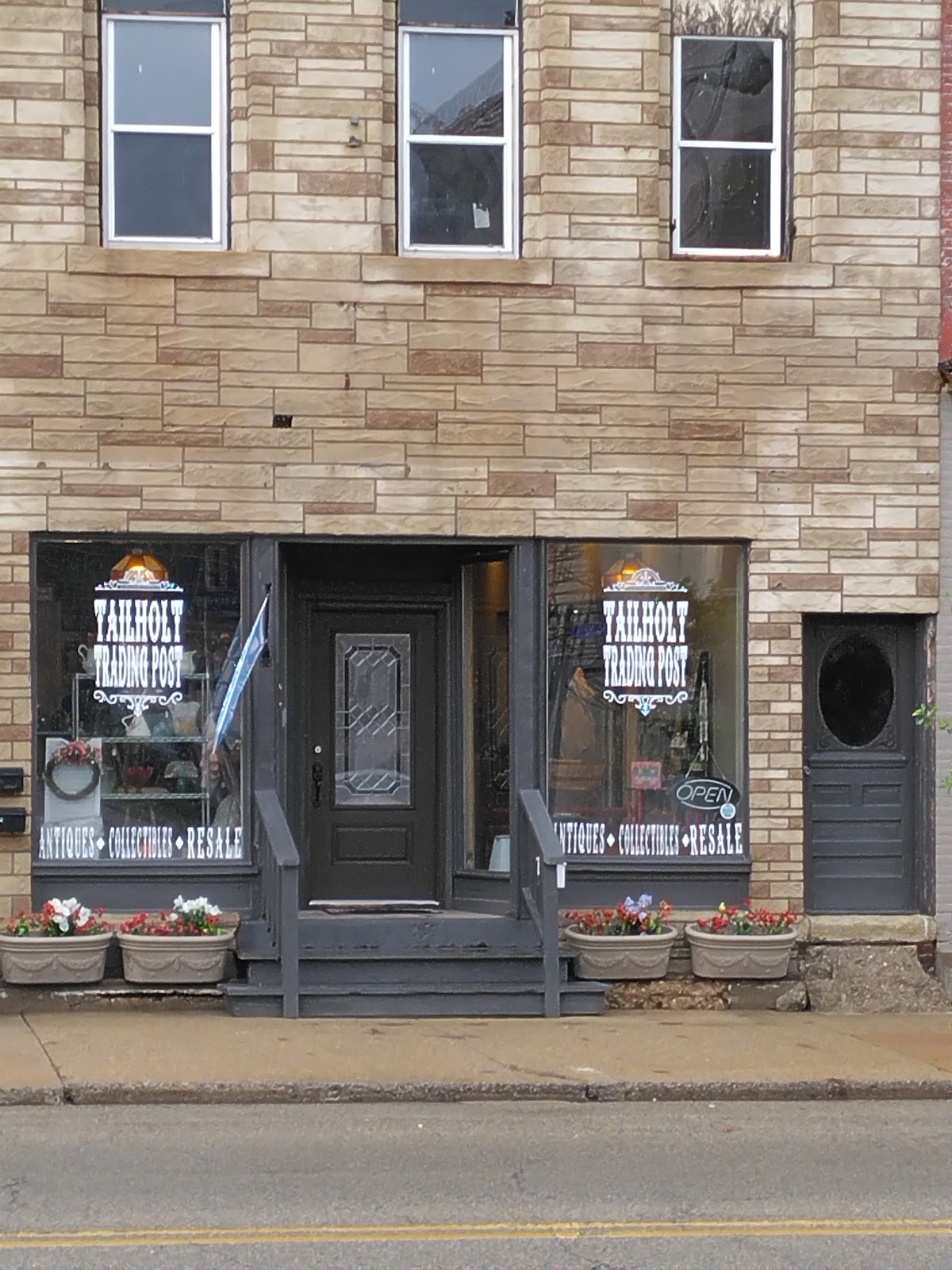 Tailholt Trading Post in Princeton