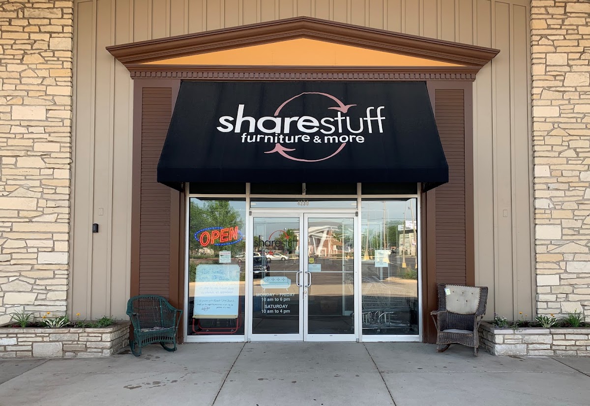 Sharestuff Furniture & More in Rockford