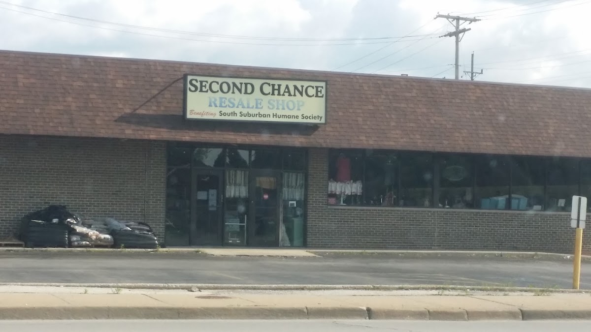 South Suburban Humane Society Second Chance Resale Shop in Steger