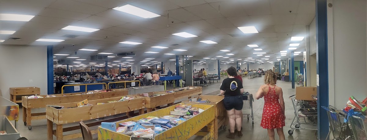 Goodwill Warehouse in Jacksonville