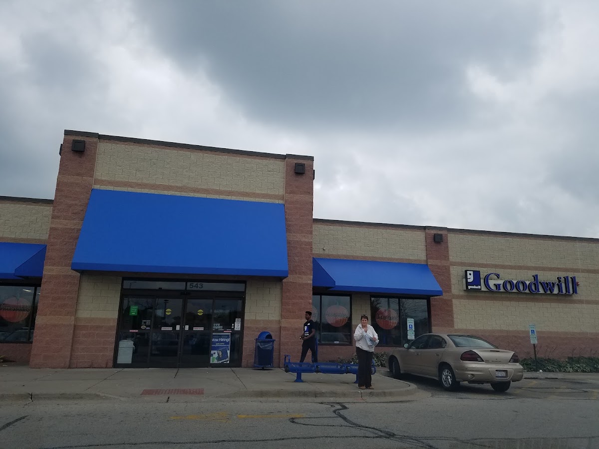 Goodwill Store & Donation Center in Glendale Heights