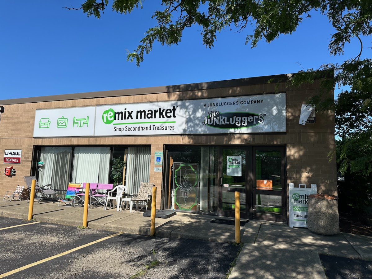 Remix Market Resale Chicago in Elgin