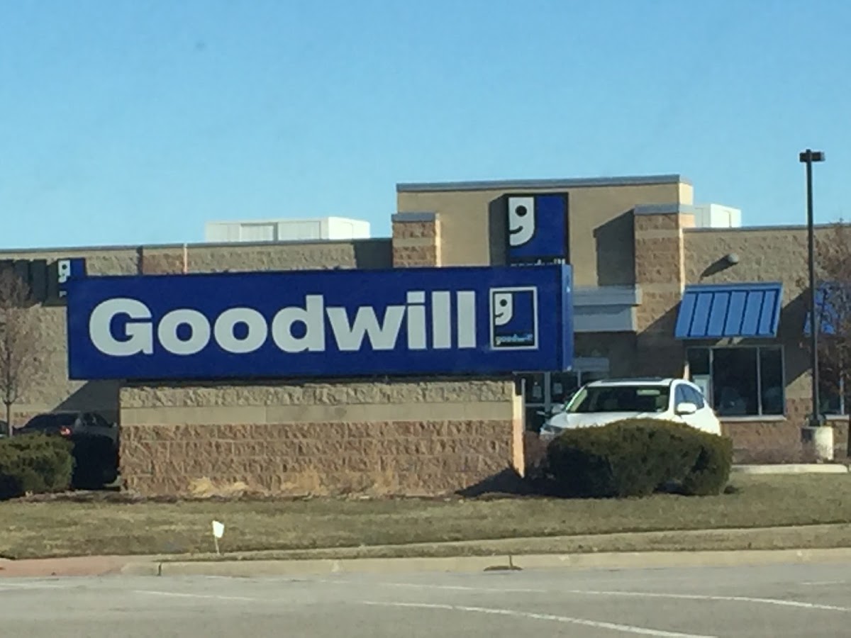 Goodwill Industries of Northern Illinois in Crystal Lake