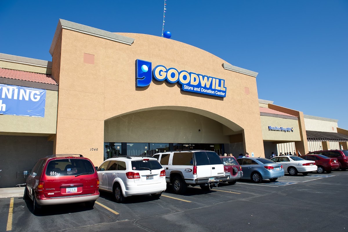 Goodwill - Retail Store and Donations Center in Mesa