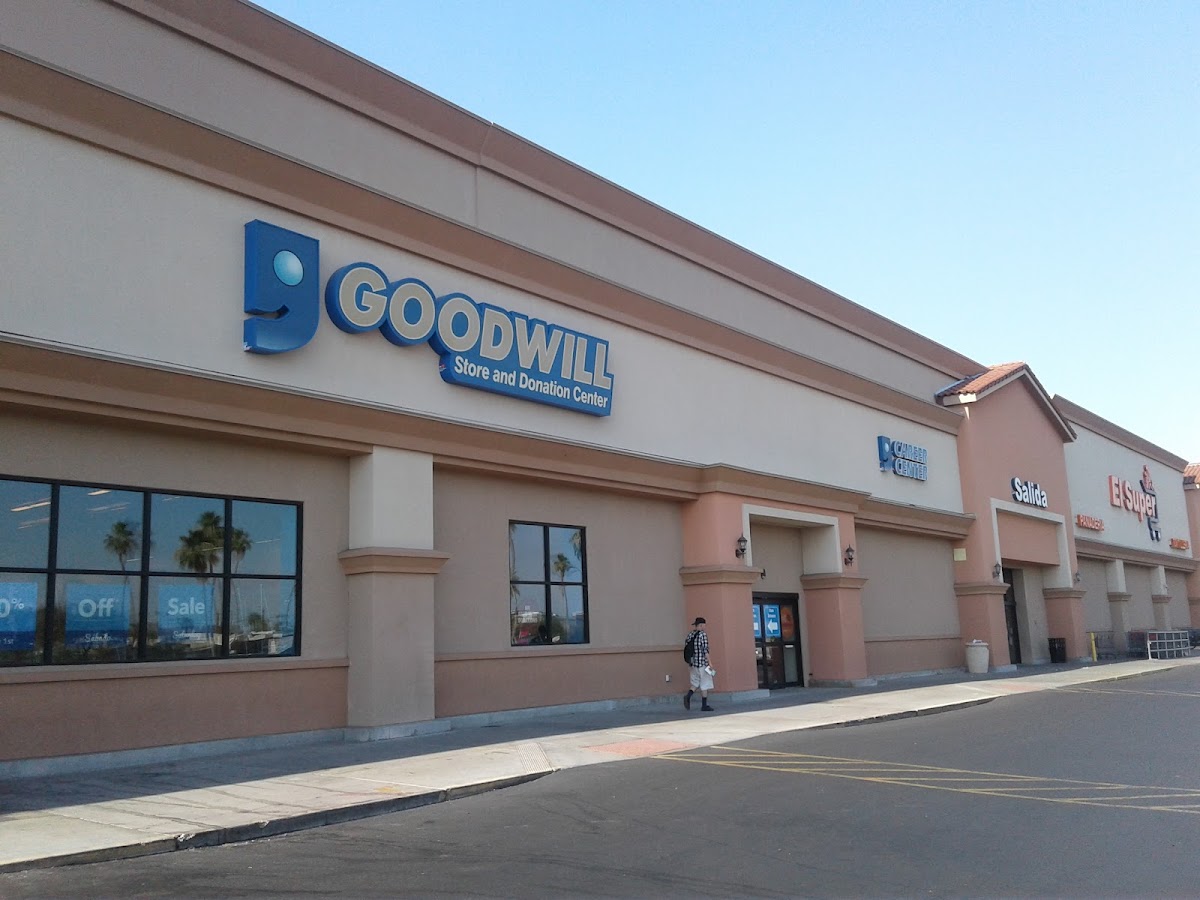 East Thomas Road - Goodwill - Retail Store and Donation Center in Phoenix