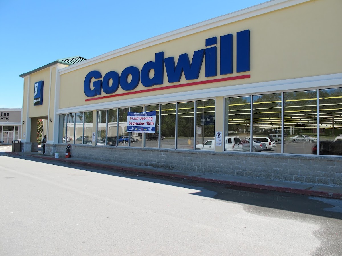 Goodwill Store | Donation Center | Career Services Center | Reentry Services in Bryant