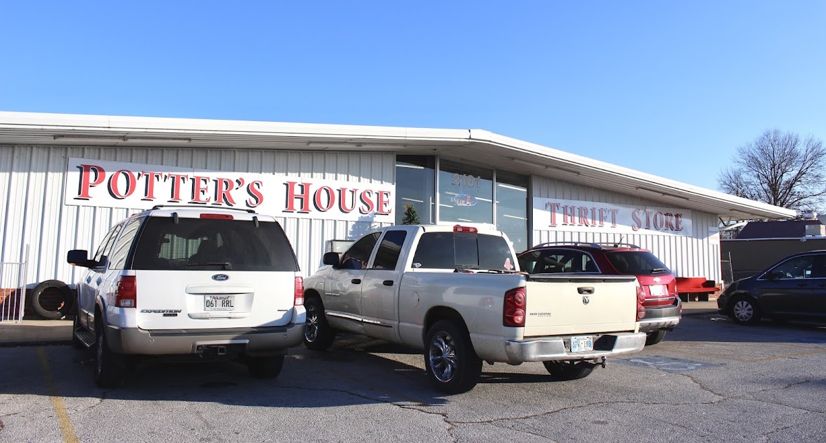 Potter's House Thrift in Siloam Springs
