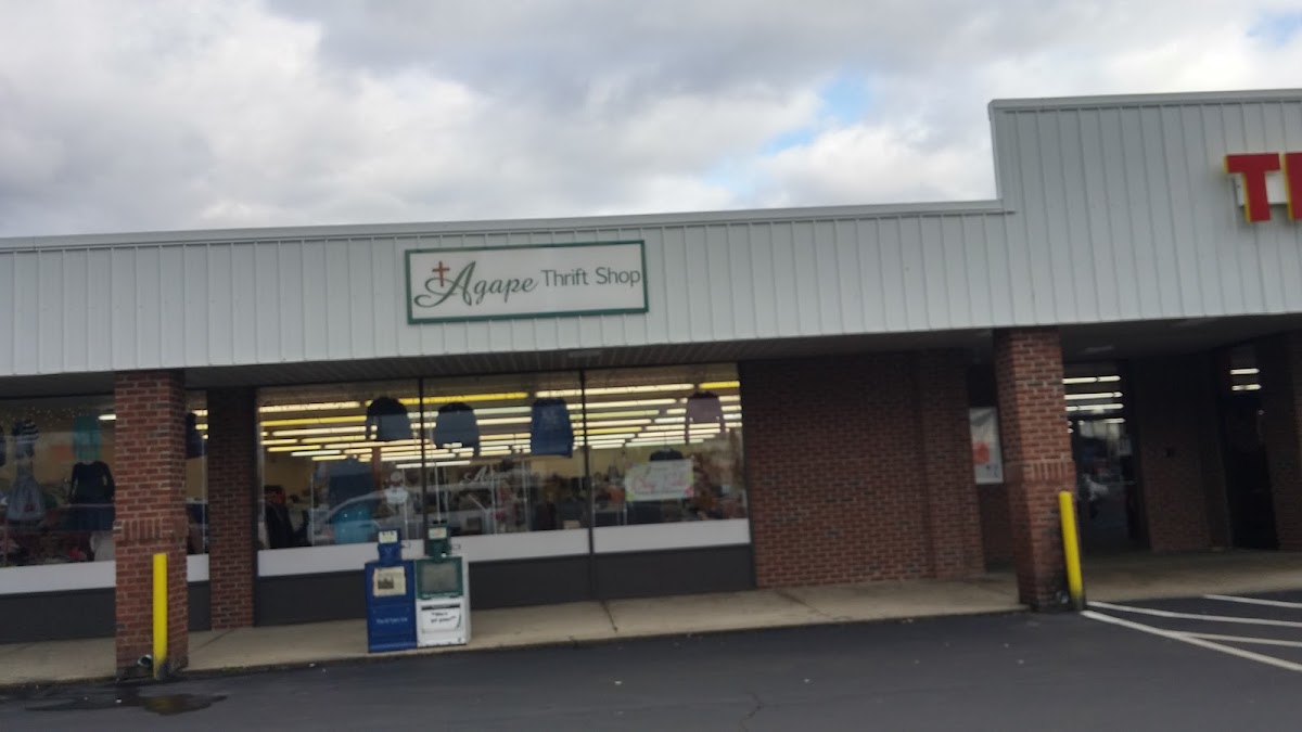 Agape Thrift Shop in La Grange