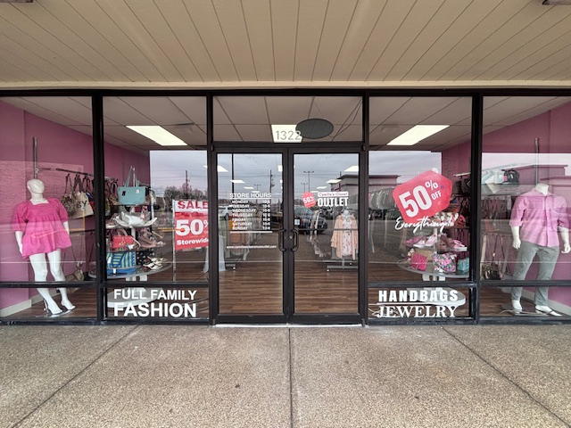 Camilla's Closet Clearance Outlet in Evansville