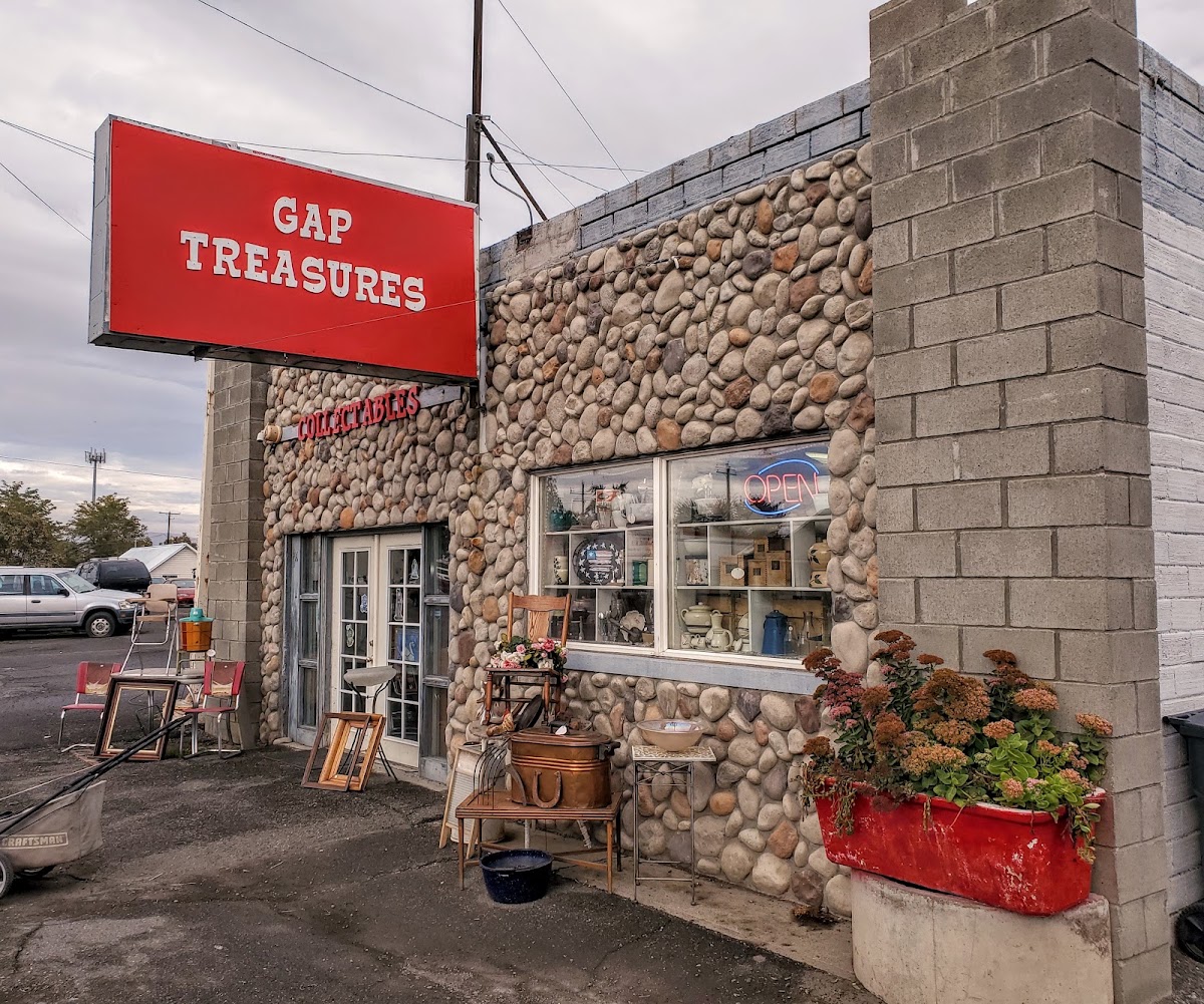 Gap Treasures in Union Gap