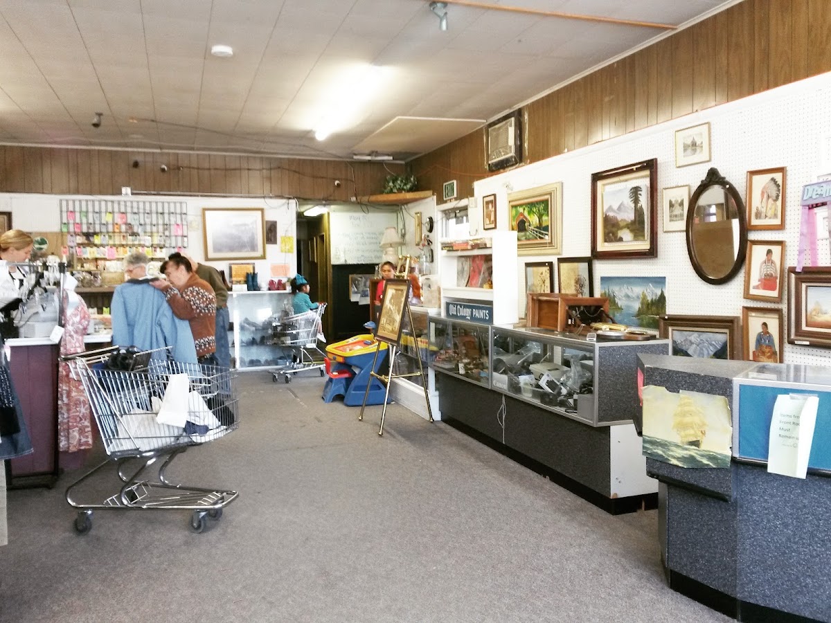 Ephrata Senior Center Thrift Store in Ephrata