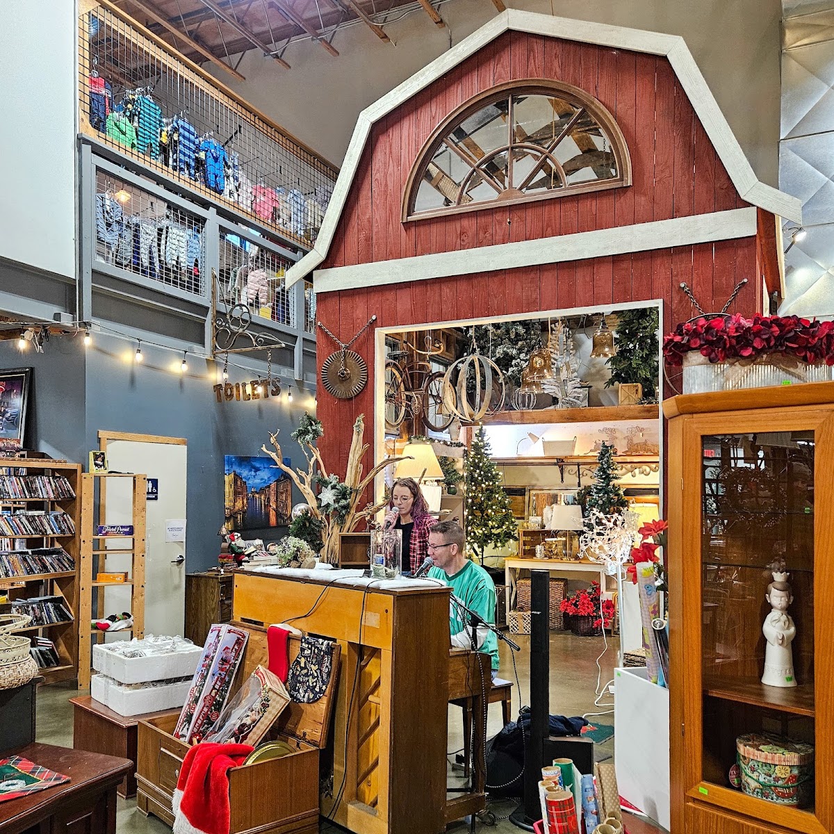 The Use Again Store in Enumclaw