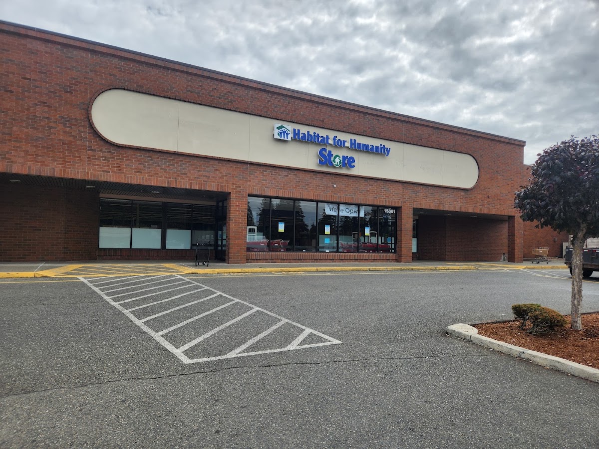 Spanaway Habitat for Humanity Store in Parkland