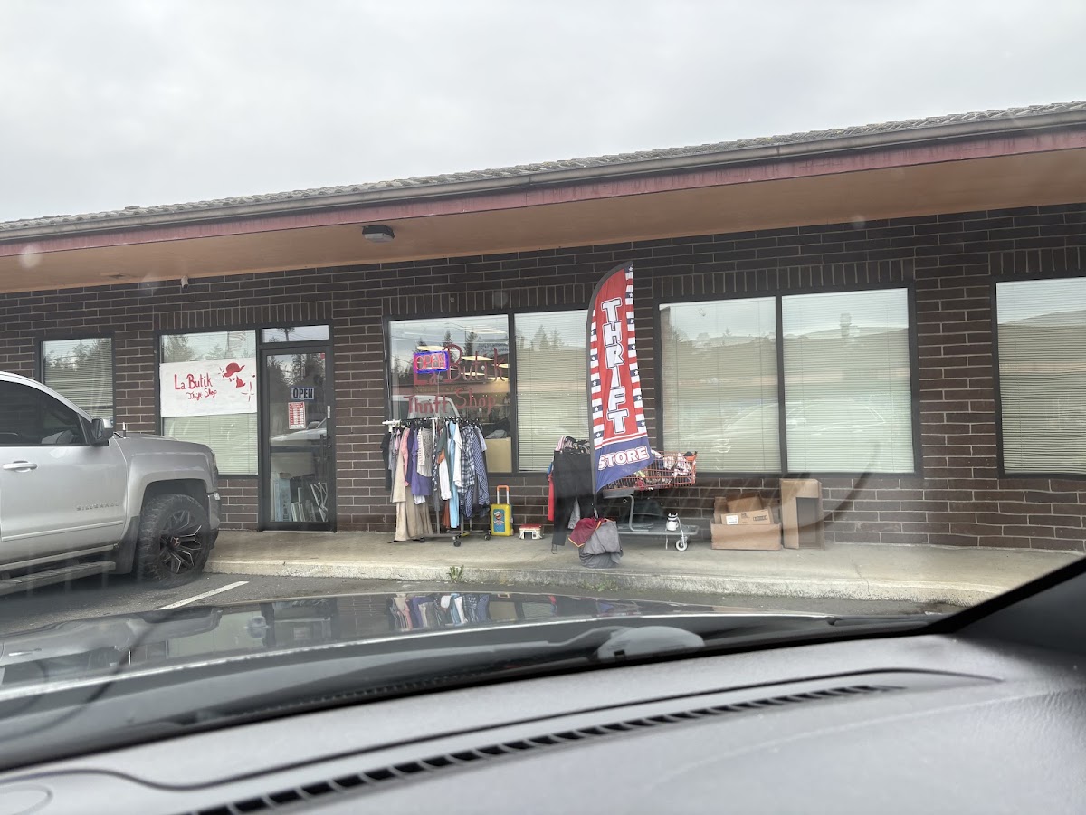 La Butik thrift shop in Olympia