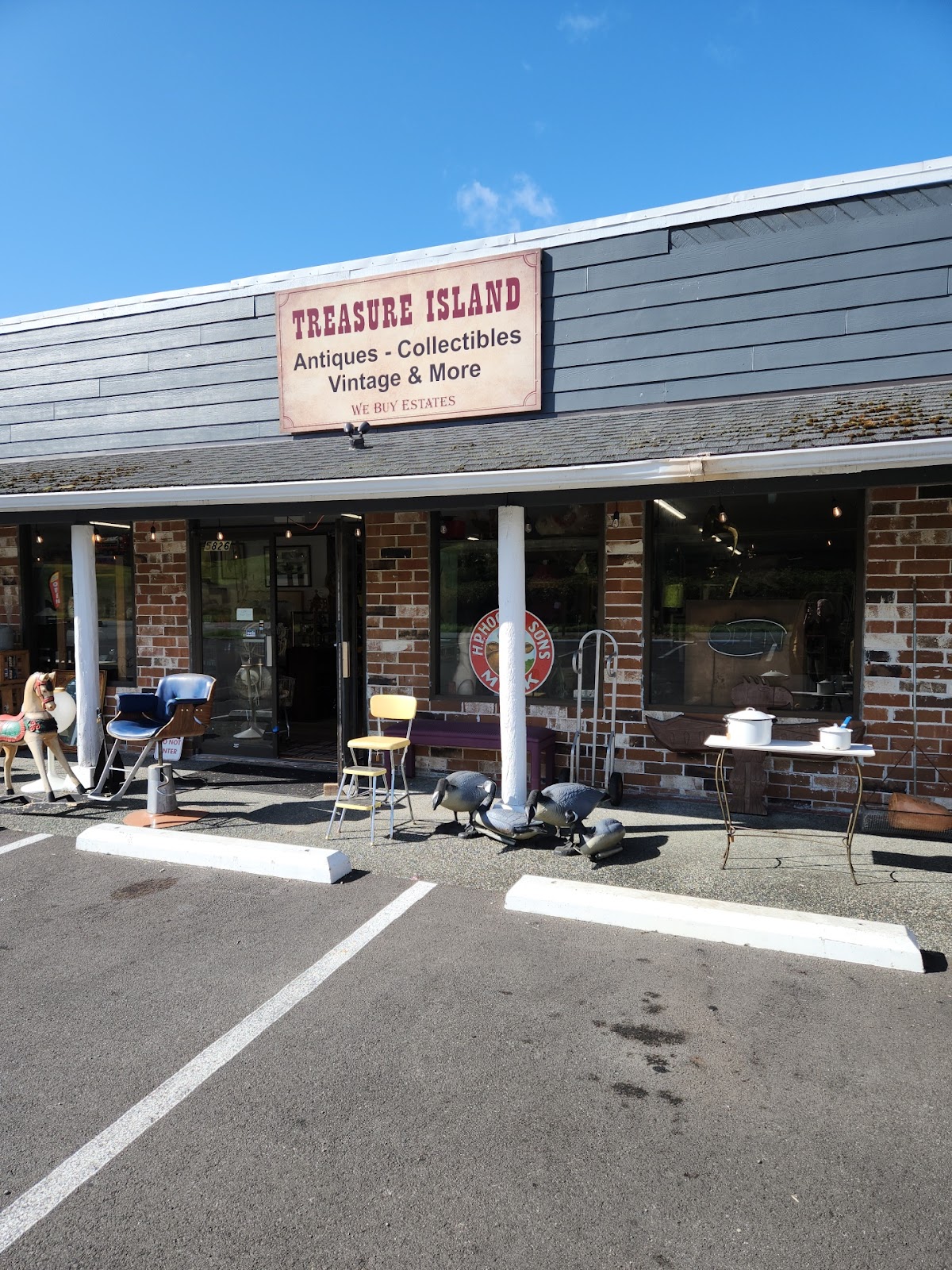 Treasure Island - Antique And Thrift in Langley