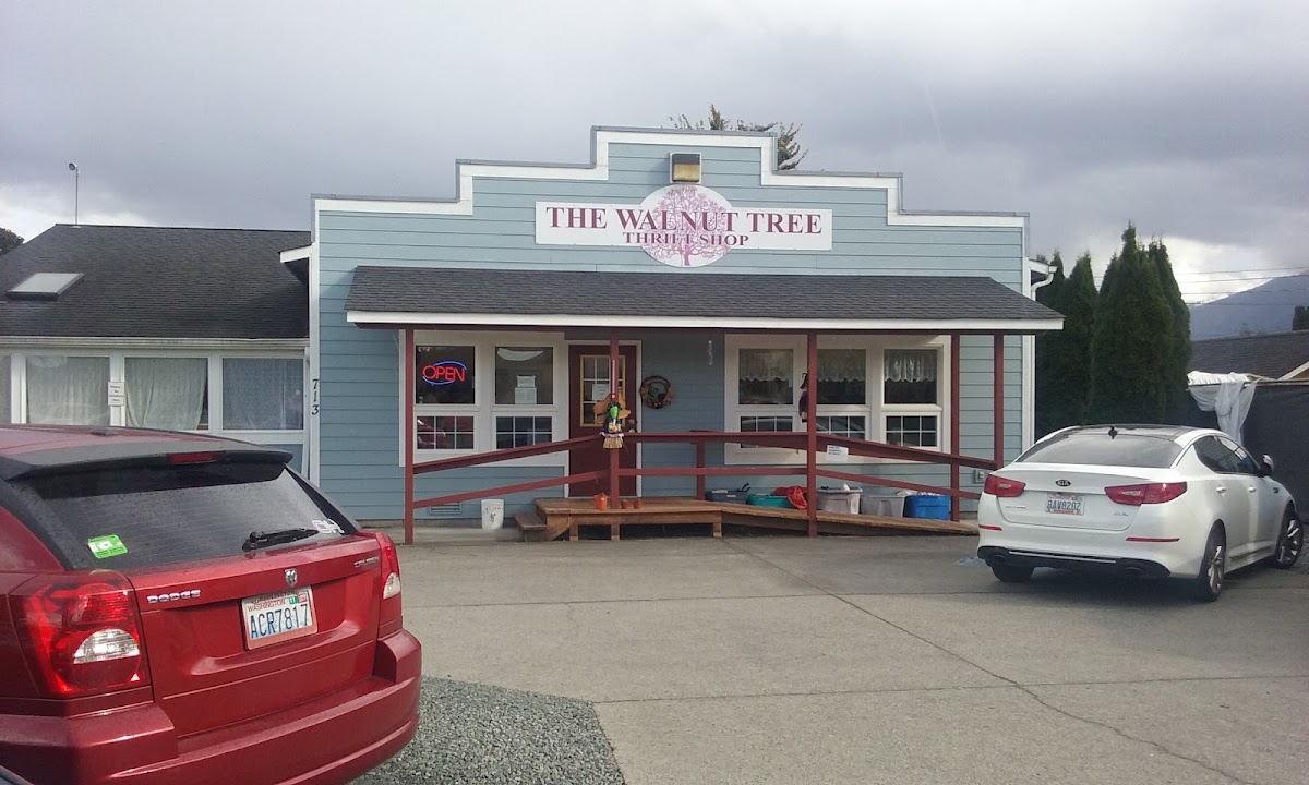 The Walnut Tree Thrift Shop in Sedro-Woolley