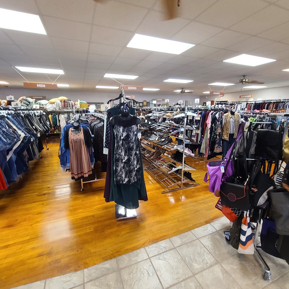 Catholic Charities Golden Harvest Thrift Store in Great Bend