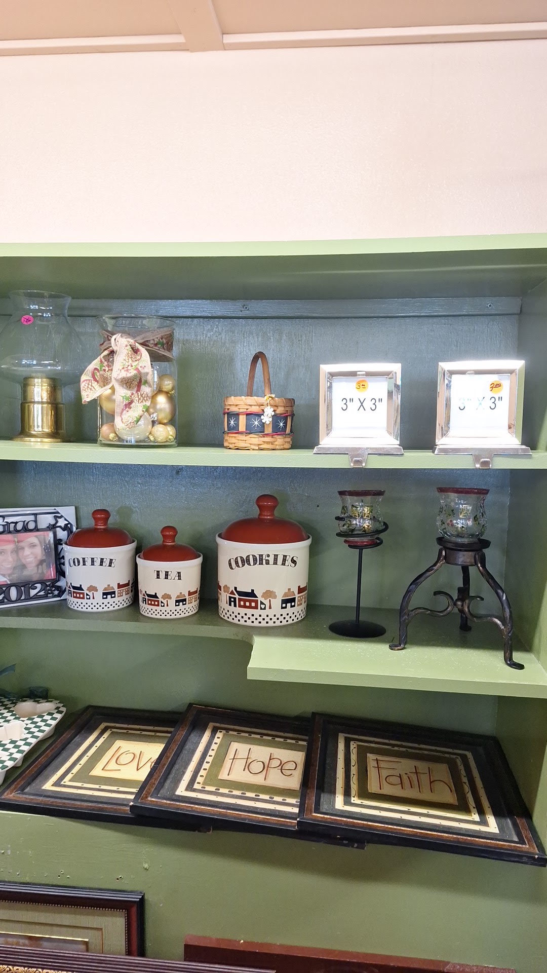 UMW Thrift Shop in Phillipsburg