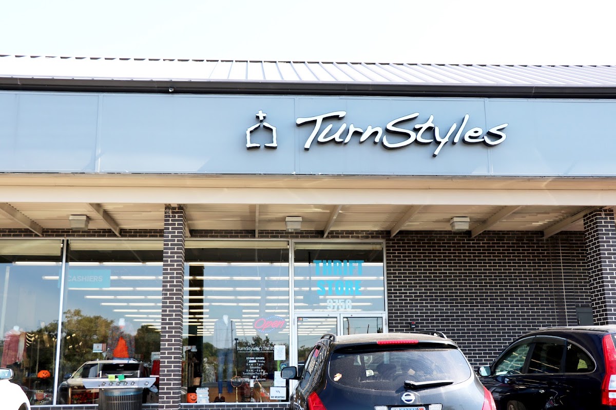 TurnStyles Thrift in Overland Park