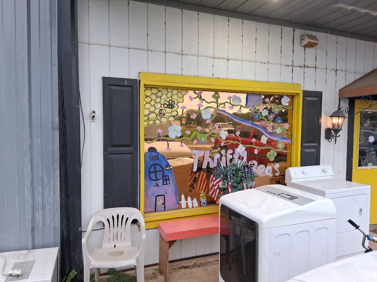 Thrifty Bea's in Heavener