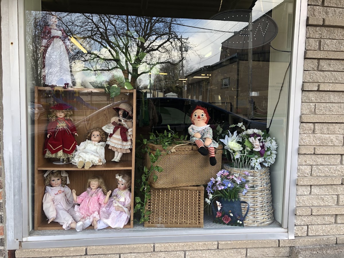 The Master's Hand Thrift Shop in Washington
