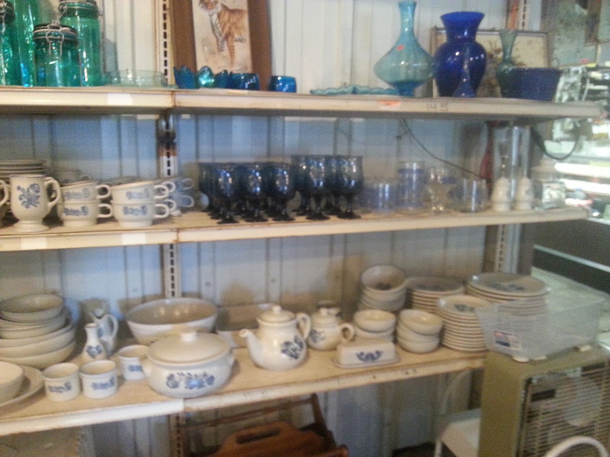 Chucks Bargain Barn 2 in Audubon