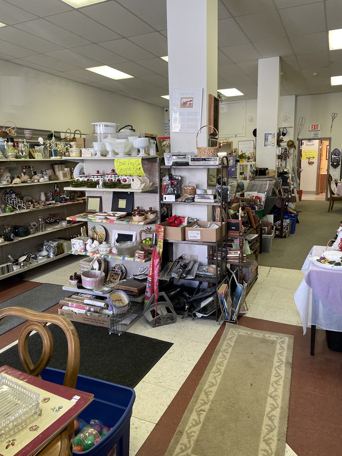 HHYS THRIFT STORE in Cambridge Springs