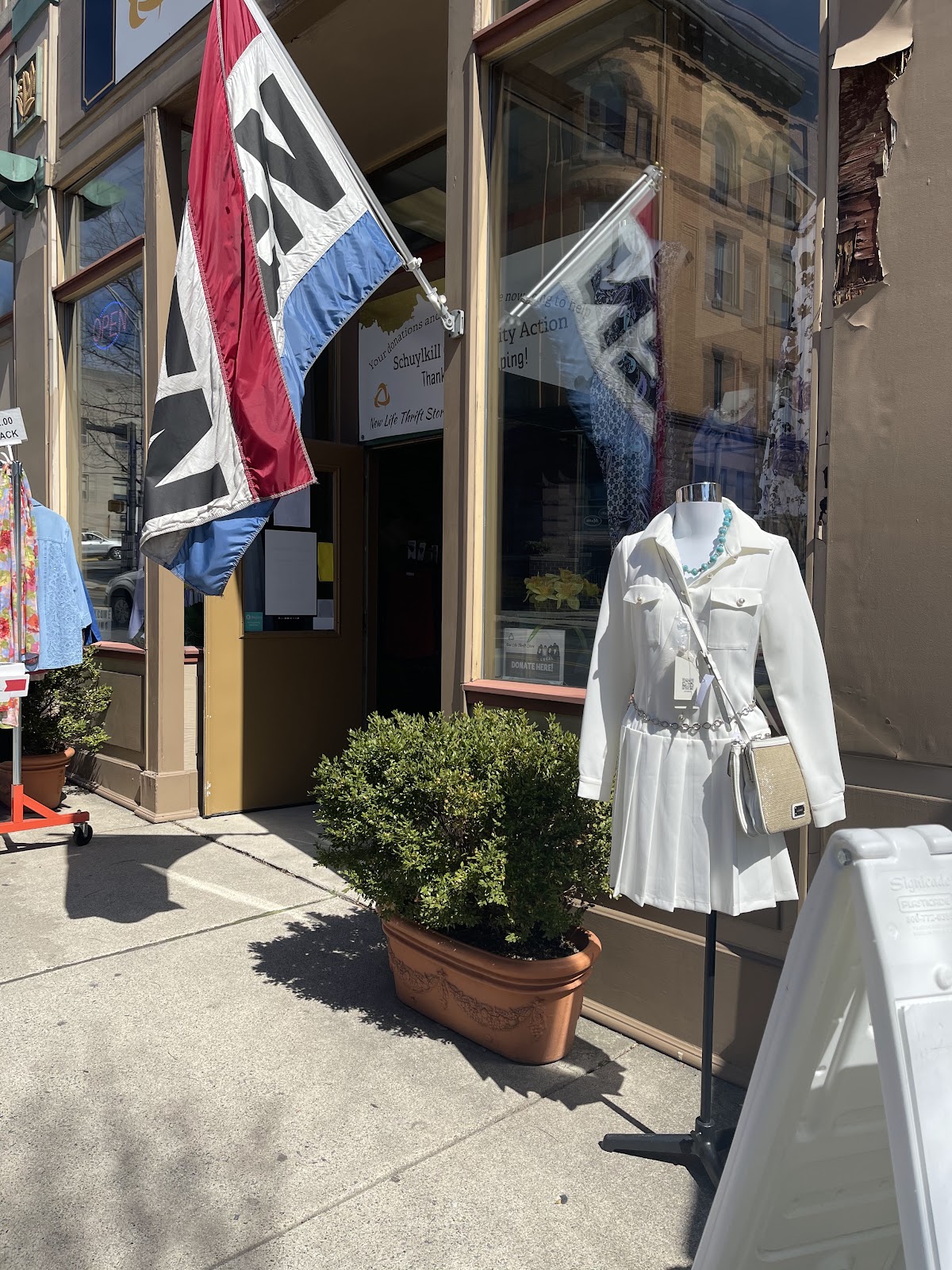 New Life Thrift Store in Pottsville