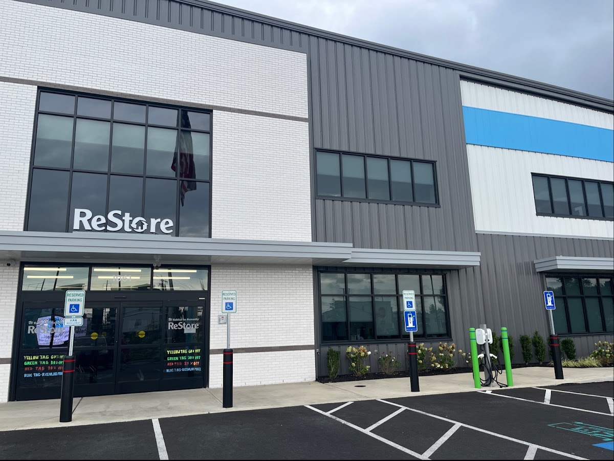 Lancaster Habitat for Humanity ReStore in Lancaster