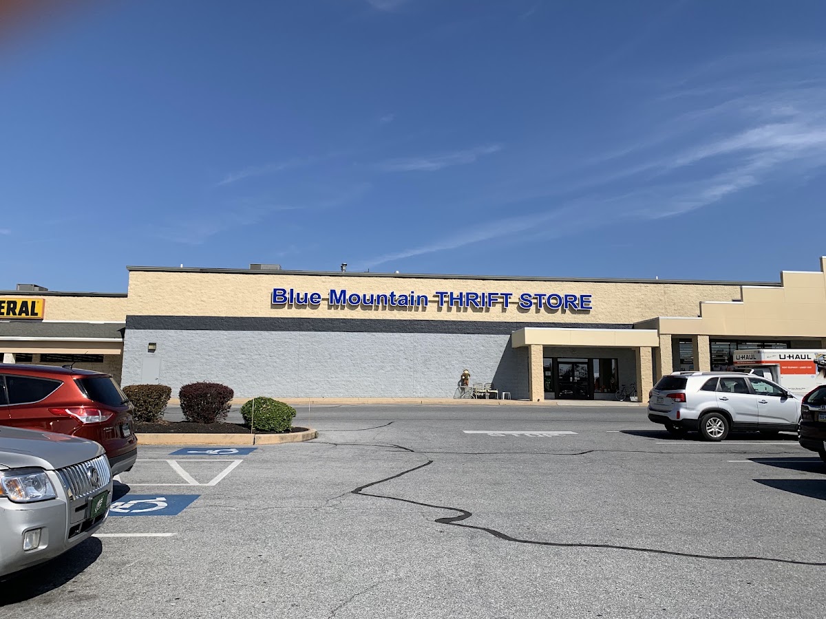 Blue Mountain Thrift Store in Palmyra