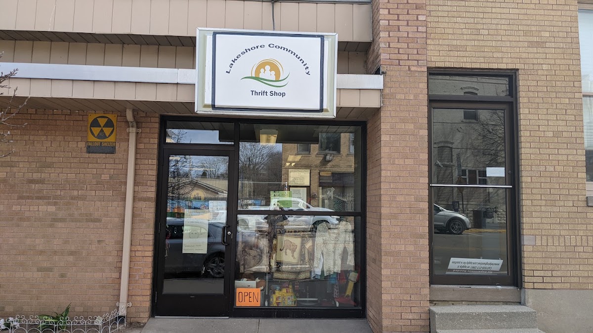 Lakeshore Community Pantry Thrift Shop in Kewaunee