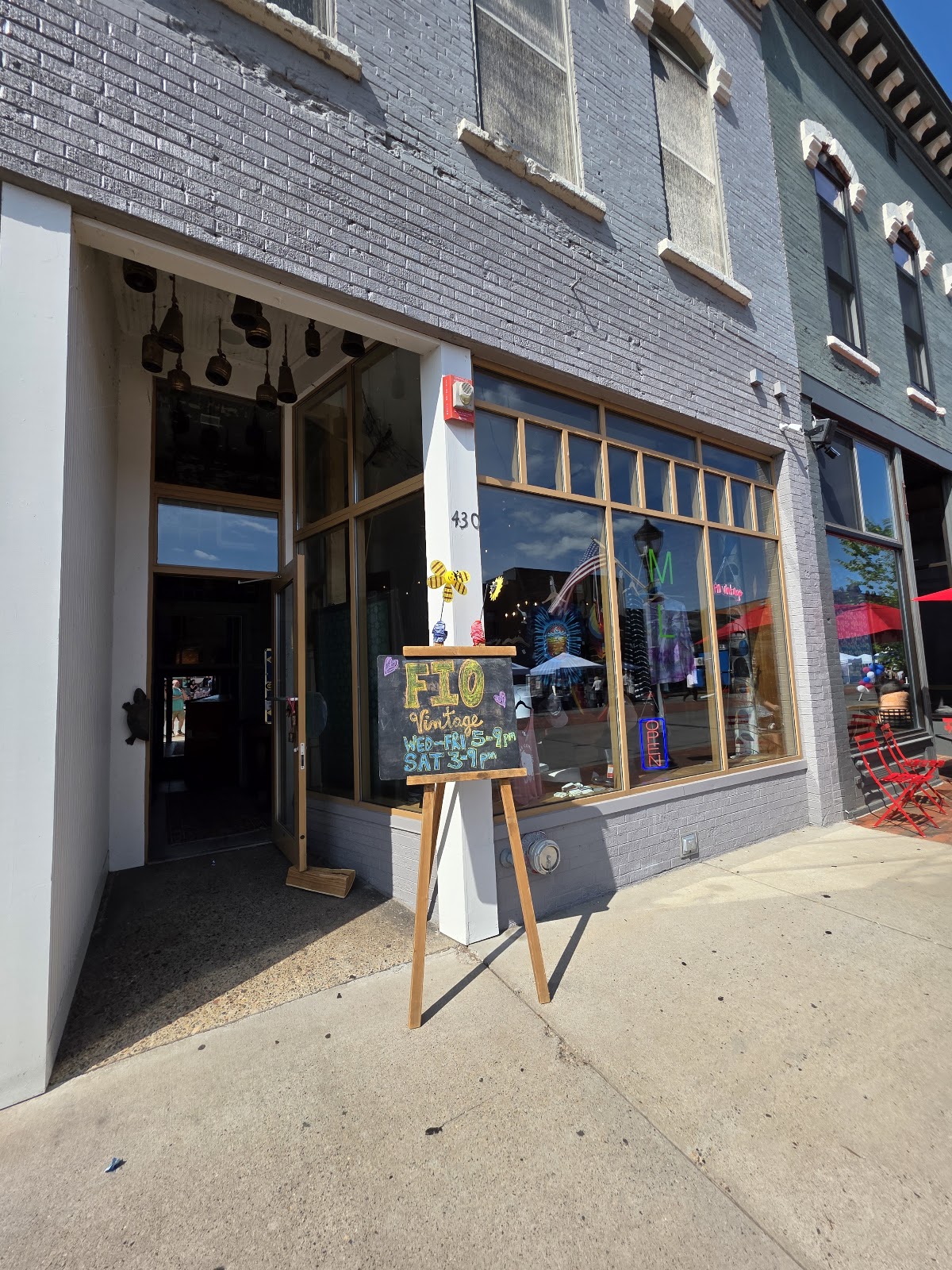 FIO Vintage Clothing & Decor in Eau Claire