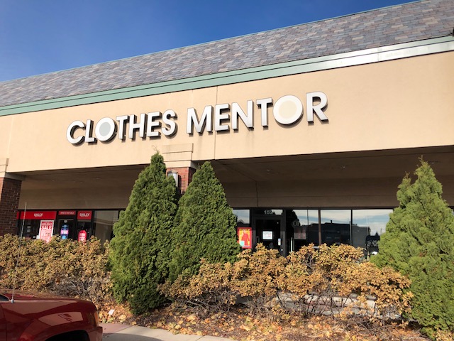 Clothes Mentor Woodbury, MN in Woodbury