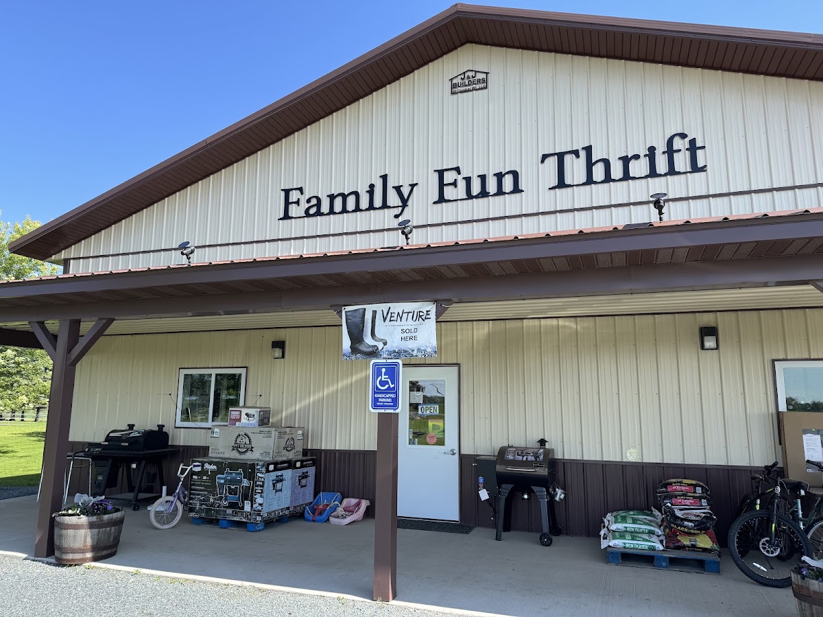 Family fun thrift store in Owen