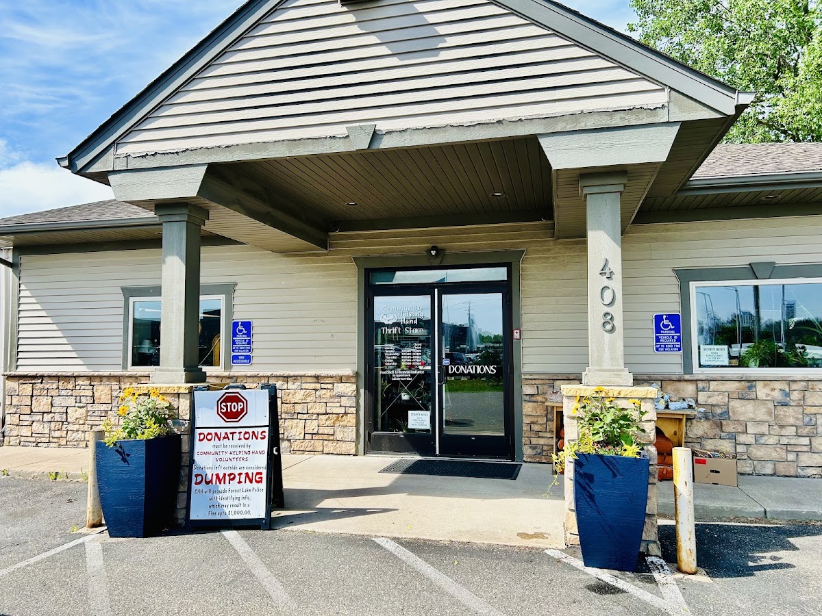 Community Helping Hand Food Shelf in Forest Lake