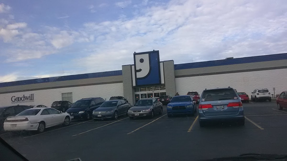 Darboy Goodwill Retail Store & Training Center in Appleton