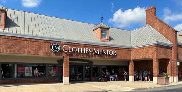 Clothes Mentor Brookfield, WI in Brookfield