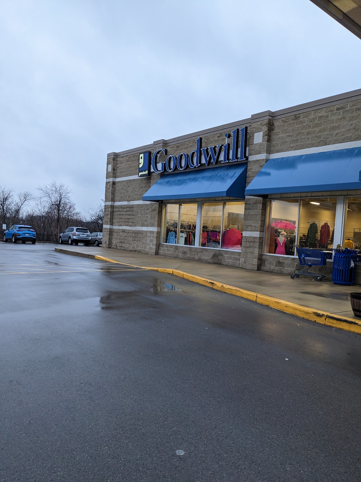 Goodwill Store & Donation Center in Franklin