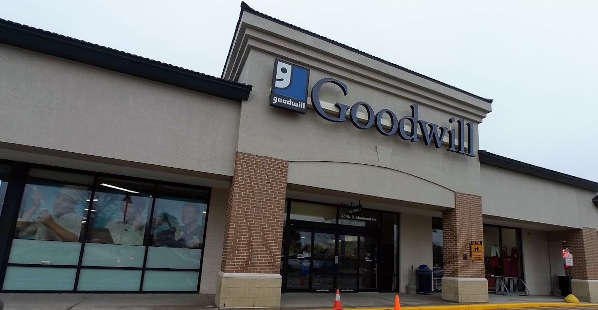 Goodwill Store & Donation Center in New Berlin