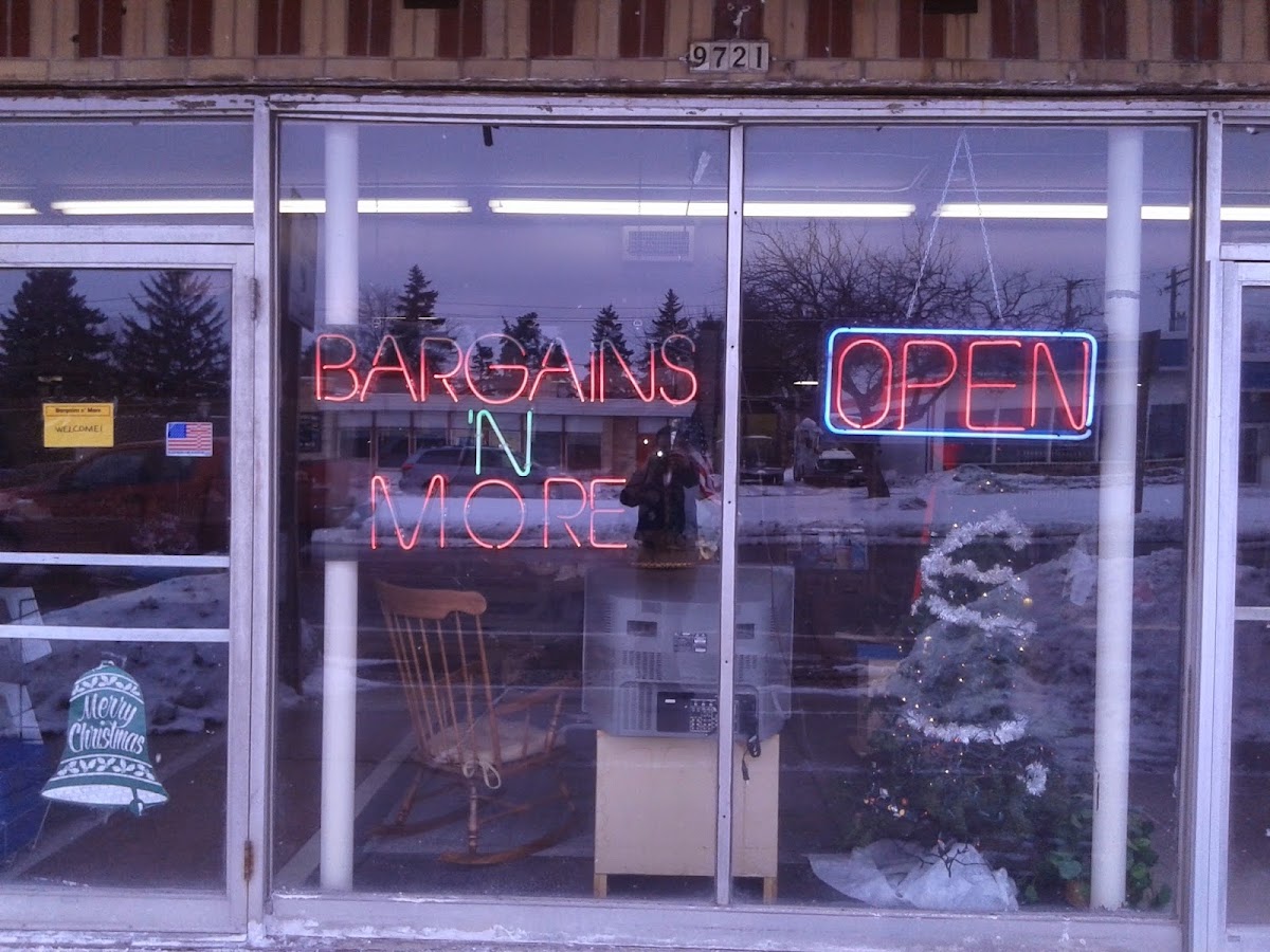 Bargains N More in West Allis