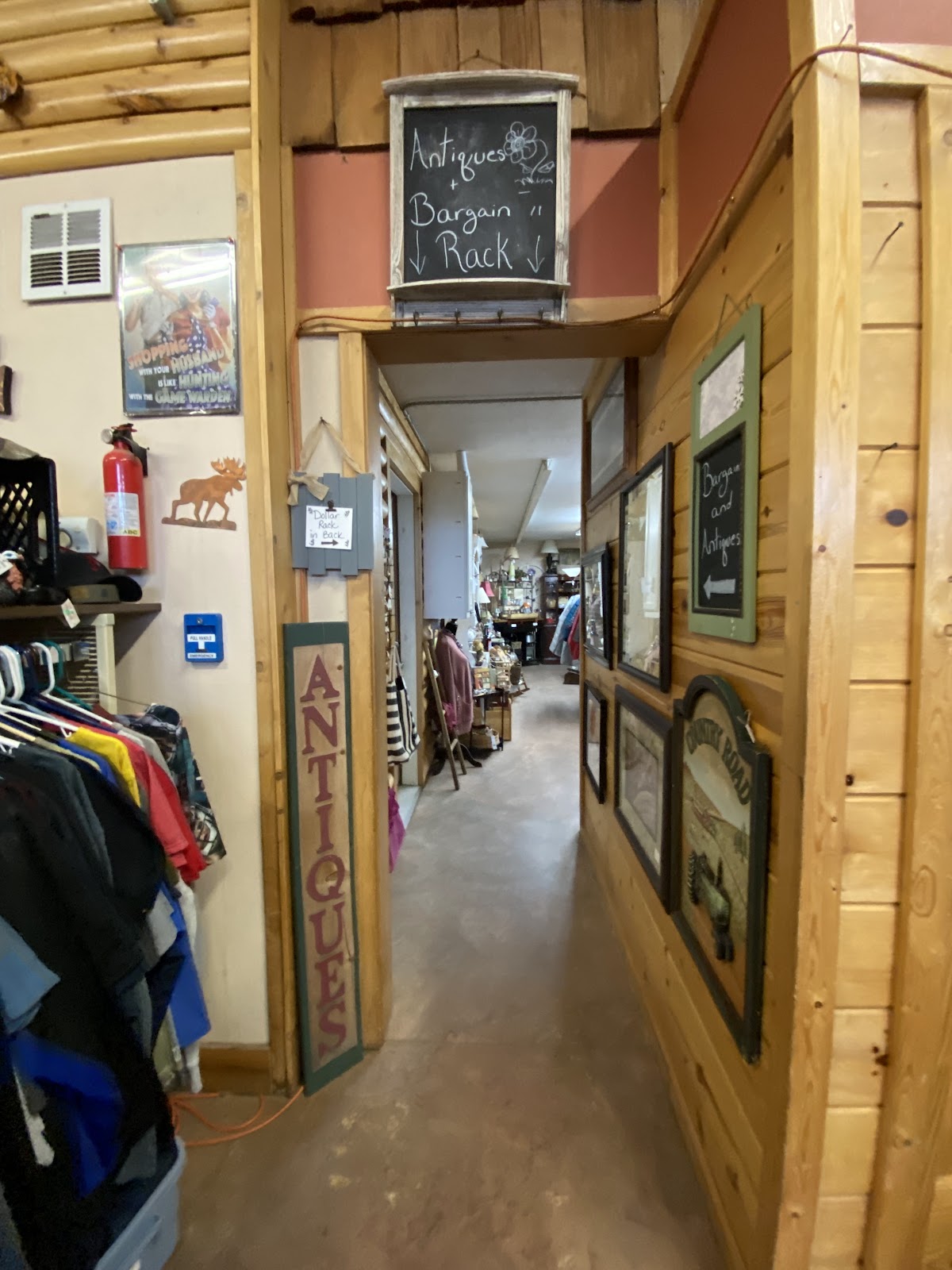 Classy Moose Thrift Store in Barnum