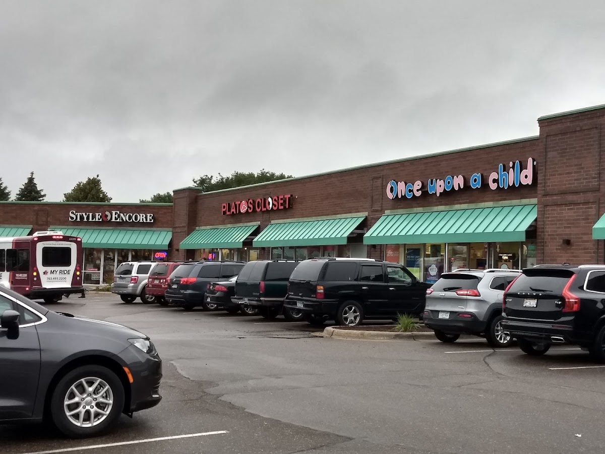 Plato's Closet Maple Grove, MN in Maple Grove