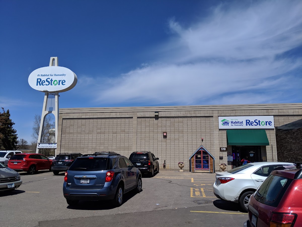ReStore outlet (Twin Cities Habitat for Humanity) in New Brighton
