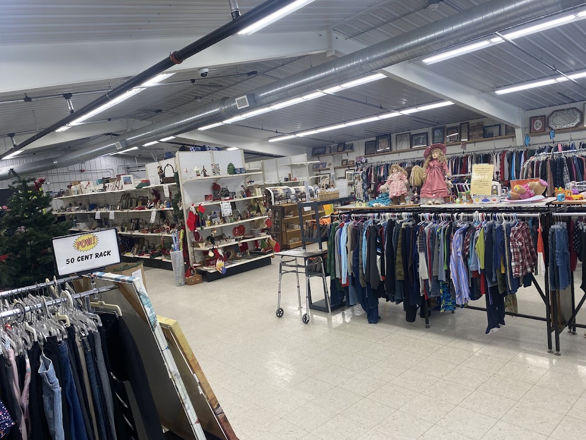 Enterprise Thrift Shoppe in Madelia