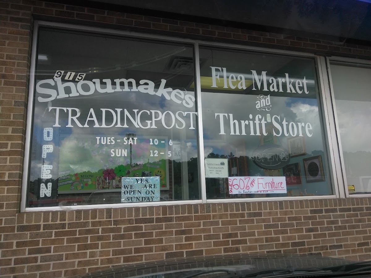 Faithful Friends Rescued Treasures Thrift Shop in Neosho