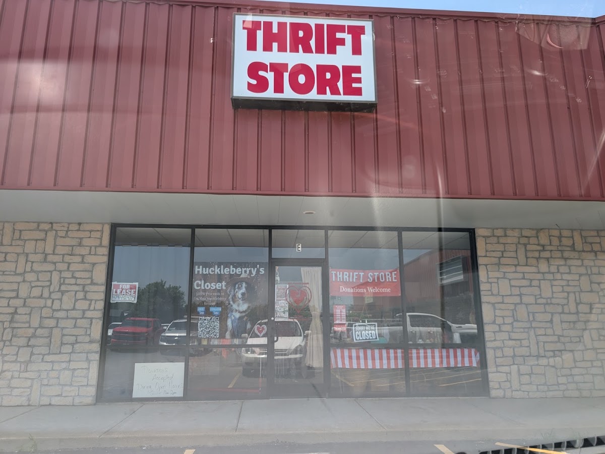 Huckleberry's Closet in Pineville