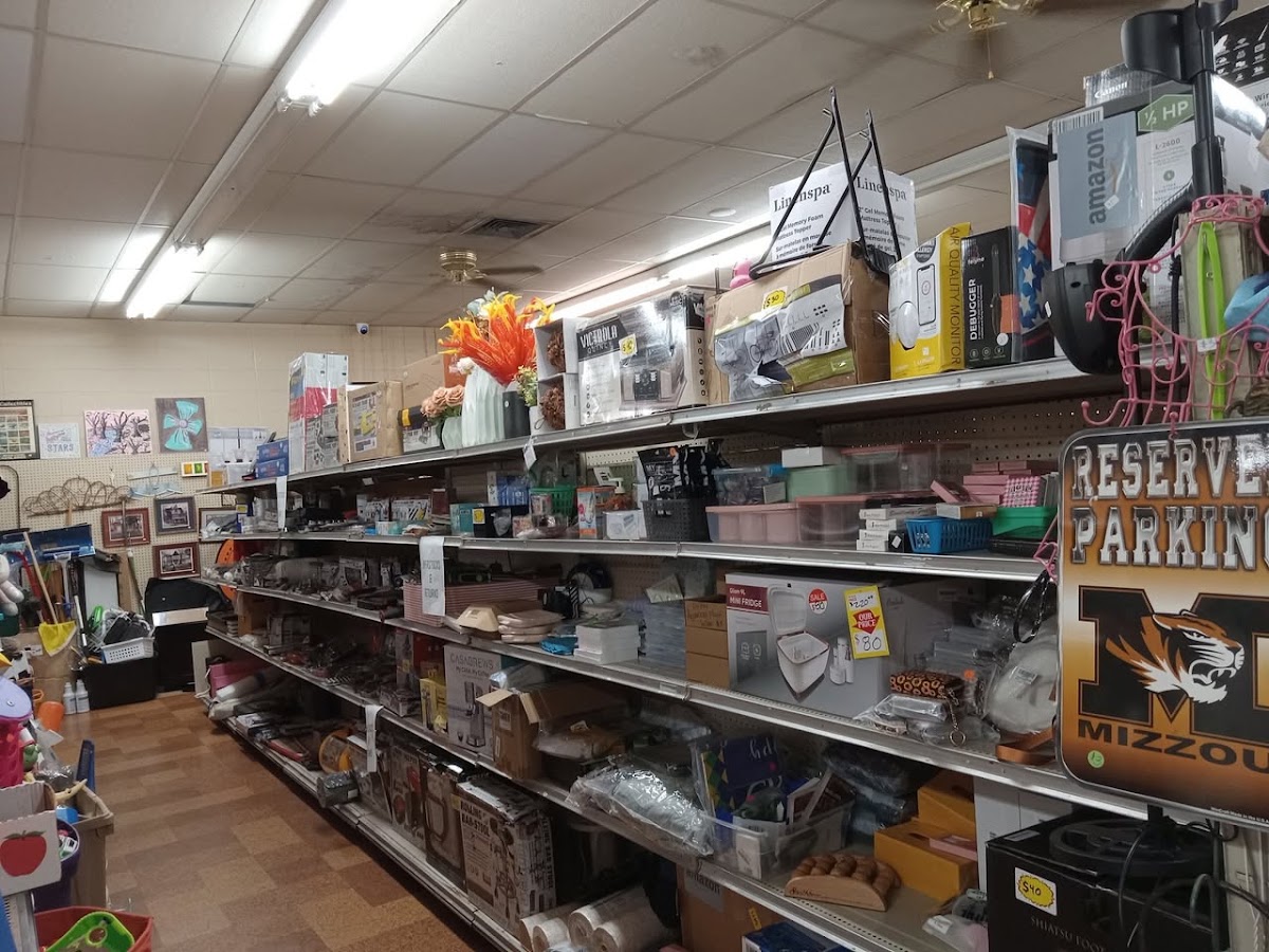 ReStoring With Kindness in Warrensburg
