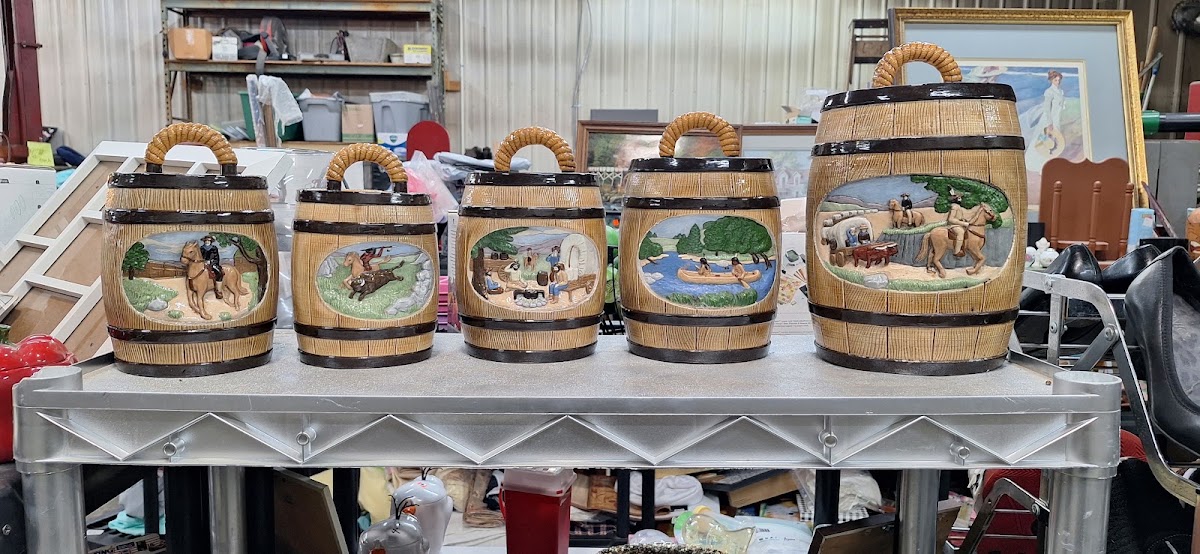 The Gift n' Thrift Resale Store in Bowling Green